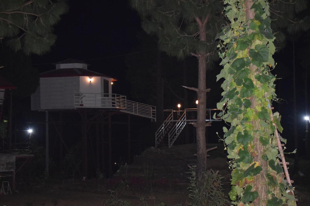 Ghughuti Resort Lansdowne Quarto foto
